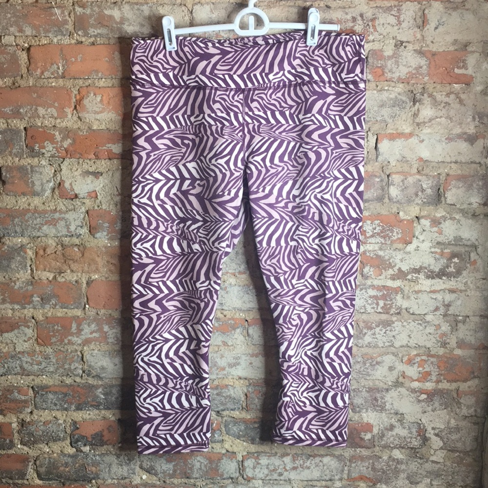 Fabletics Cropped Pants